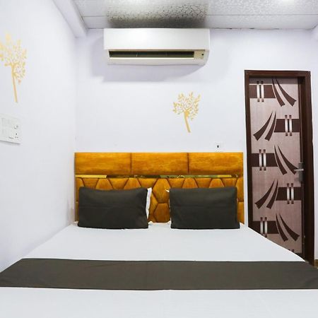 Flips With Mykonos Guest House New Delhi Eksteriør billede